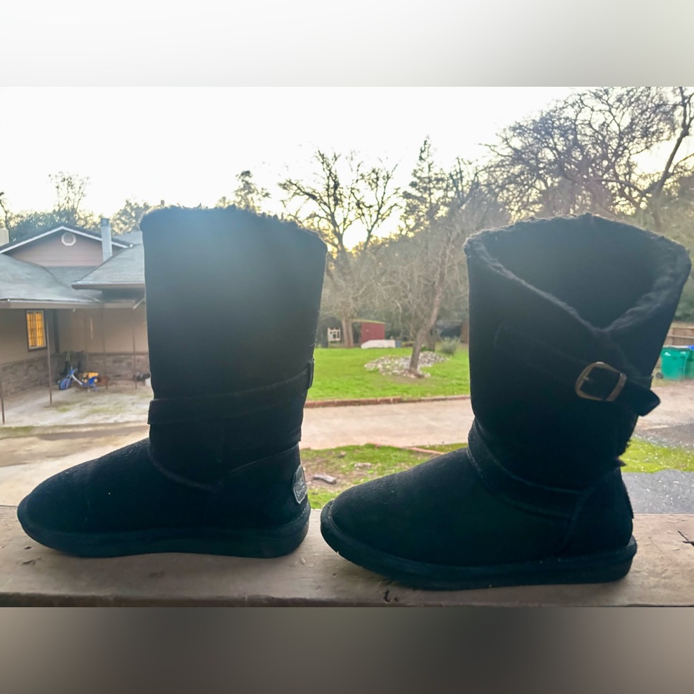 Women’s BEARPAWS 8